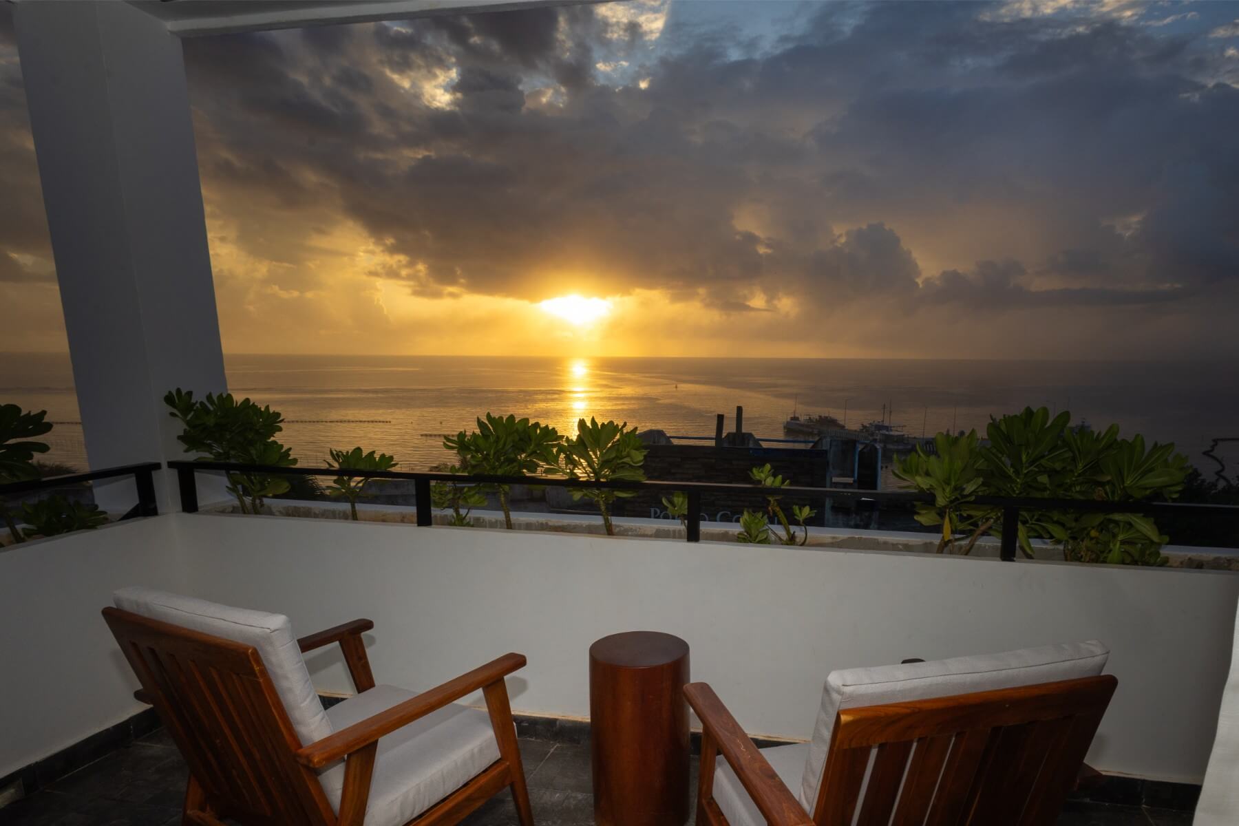 Atardecer sobre Mahahual
